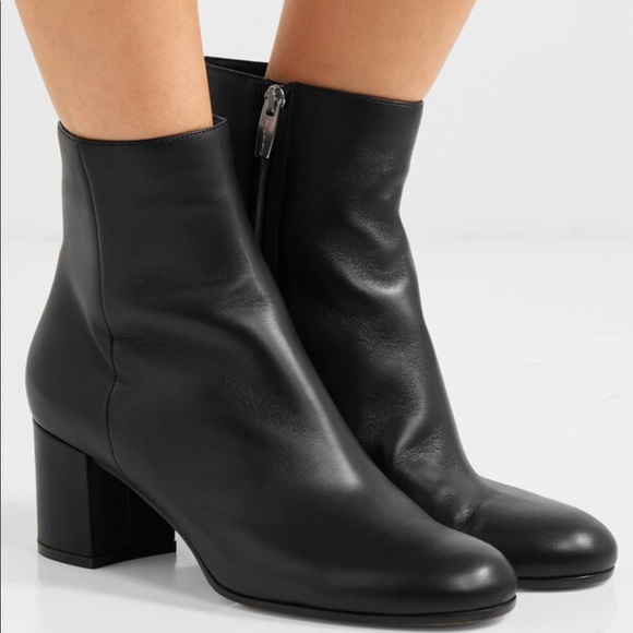 Gianvito Rossi Margaux Ankle Bootie Size 9 in Black - Picture 5 of 6